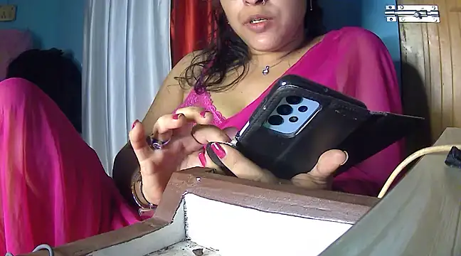 LOVERIAKOL online show from 27, 1, 2025