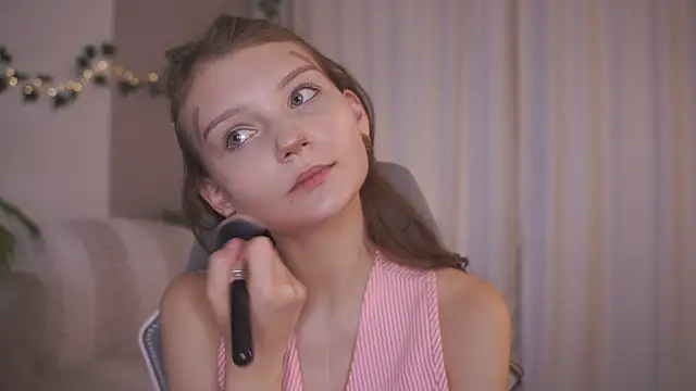 CindyGarrison online show from 28, 9, 2025