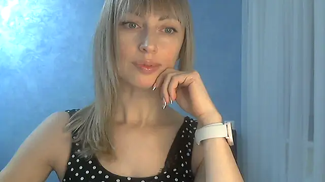 Snapshot of EffectMaya chatting on 5, 3, 2025 EffectMaya online show from 5, 3, 2025