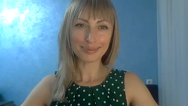 Snapshot of EffectMaya chatting on 18, 3, 2025 EffectMaya online show from 18, 3, 2025