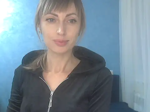 Snapshot of EffectMaya chatting on 2, 10, 2025 EffectMaya online show from 2, 10, 2025