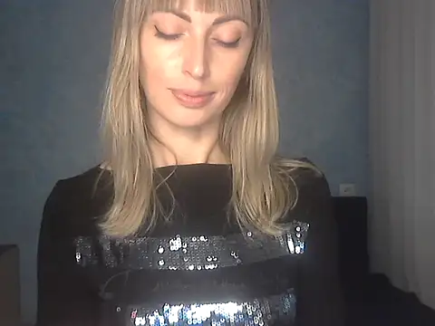 Snapshot of EffectMaya chatting on 18, 10, 2025 EffectMaya online show from 18, 10, 2025