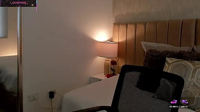 Snapshot of Victoria_romanox chatting on 31, 1, 2025 Victoria romanox online show from 31, 1, 2025