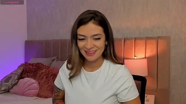 Snapshot of Victoria_romanox chatting on 11, 2, 2025 Victoria romanox online show from 11, 2, 2025