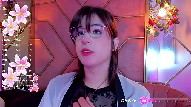 Snapshot of Yuri_Stars chatting on 22, 1, 2025 Yuri Stars online show from 22, 1, 2025