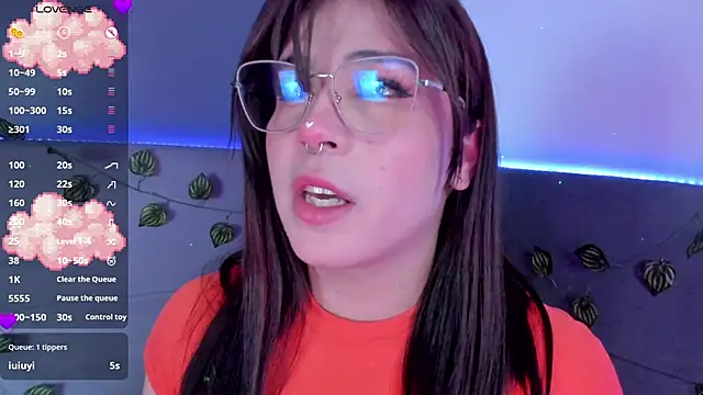 Snapshot of Yuri_Stars chatting on 12, 3, 2025 Yuri Stars online show from 12, 3, 2025