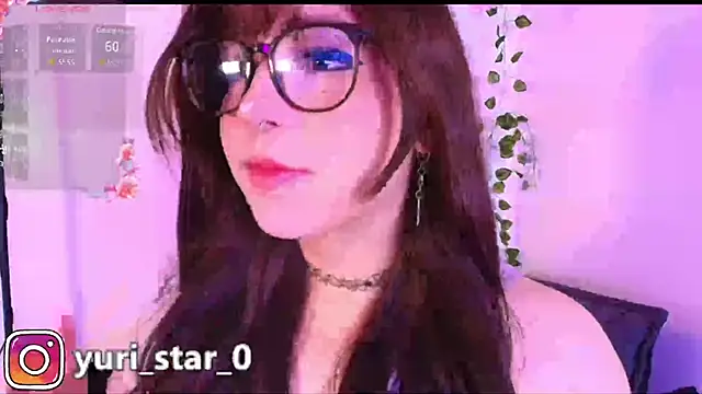 Snapshot of Yuri_Stars chatting on 3, 11, 2025 Yuri Stars online show from 3, 11, 2025