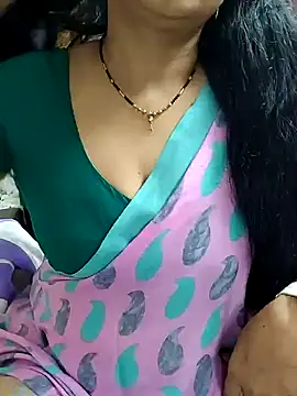 Snapshot of manvika-telugu chatting on 16, 1, 2025 manvika-telugu online show from 16, 1, 2025