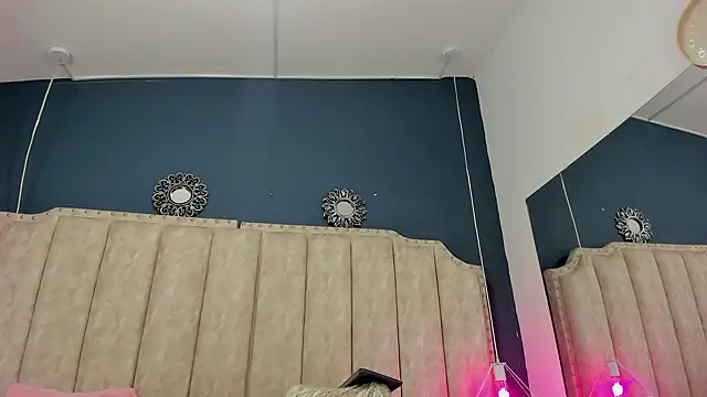 Snapshot of ShanelWest chatting on 9, 1, 2025 ShanelWest online show from 9, 1, 2025