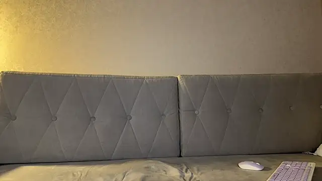 weshycouple online show from 3, 3, 2026