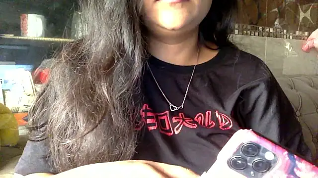 HaaniKaur online show from 11, 6, 2026