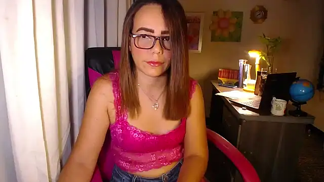 danielle rose 1 online show from 31, 5, 2026