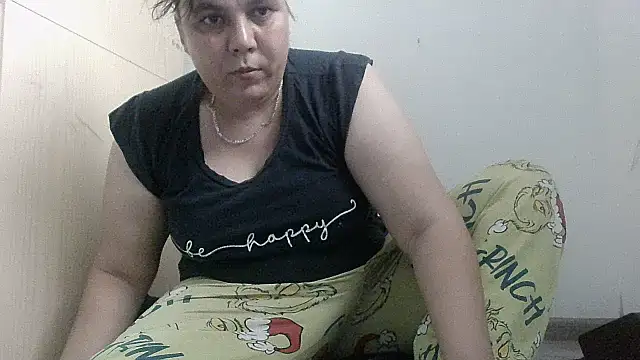 Snapshot of VixenBya chatting on 6, 6, 2026 VixenBya online show from 6, 6, 2026