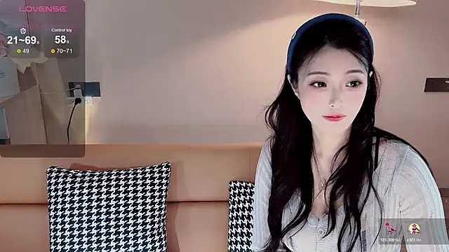 Yaikun0-0 online show from 5, 12, 2024