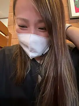 Snapshot of annna_annna_2024 chatting on 10, 10, 2025 annna annna 2024 online show from 10, 10, 2025