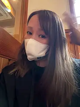 Snapshot of annna_annna_2024 chatting on 20, 10, 2025 annna annna 2024 online show from 20, 10, 2025