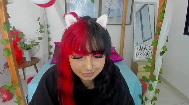 lussyevans24 online show from 17, 2, 2025