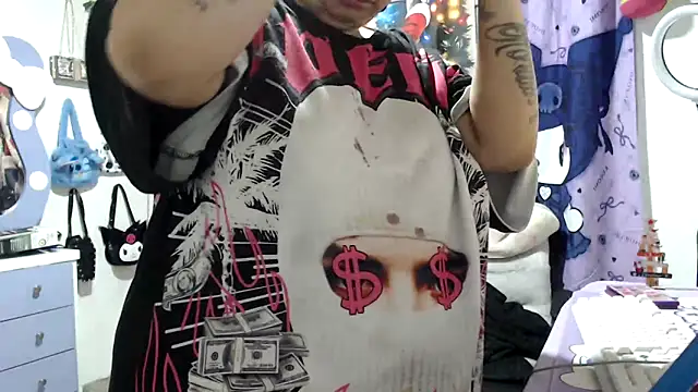 lussyevans24 online show from 17, 12, 2025