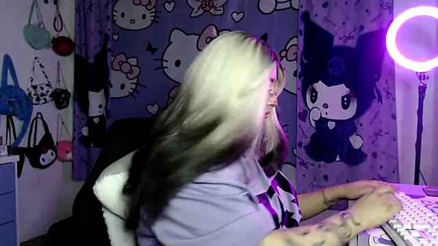 lussyevans24 online show from 17, 3, 2026