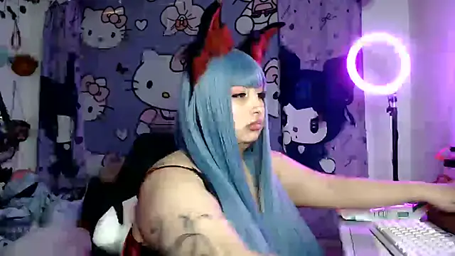 Snapshot of lussyevans24 chatting on 19, 7, 2026 lussyevans24 online show from 19, 7, 2026