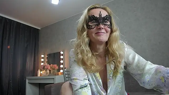 Snapshot of angelica_marquise chatting on 25, 12, 2024 angelica marquise online show from 25, 12, 2024