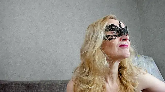Snapshot of angelica_marquise chatting on 18, 3, 2025 angelica marquise online show from 18, 3, 2025