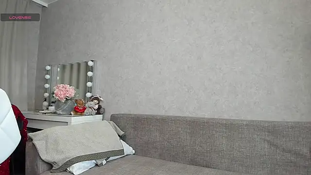 angelica marquise online show from 4, 12, 2025