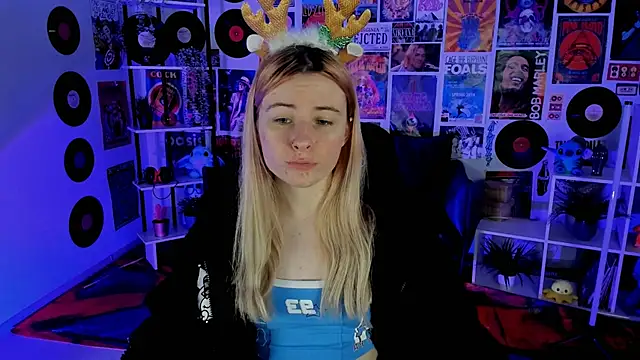 Snapshot of LexiWenford chatting on 27, 12, 2024 LexiWenford online show from 27, 12, 2024