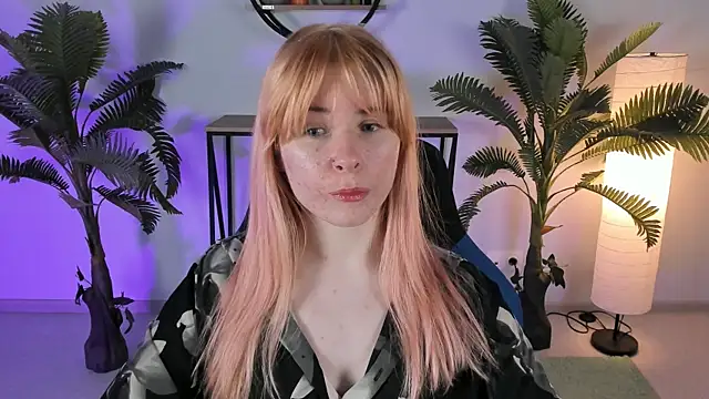 Snapshot of LexiWenford chatting on 10, 3, 2025 LexiWenford online show from 10, 3, 2025