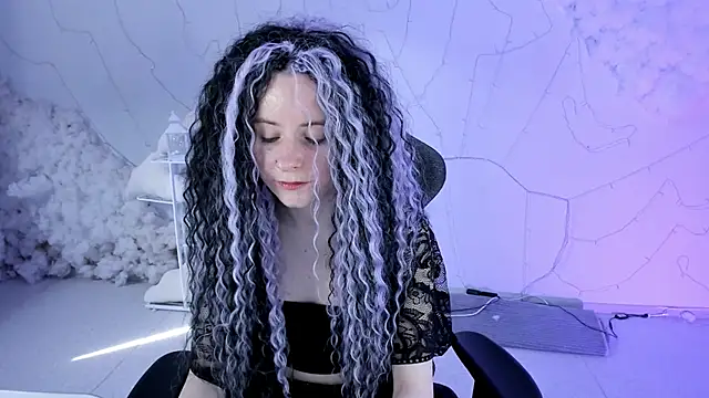 Snapshot of LexiWenford chatting on 18, 3, 2025 LexiWenford online show from 18, 3, 2025