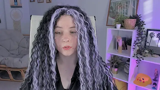 Snapshot of LexiWenford chatting on 19, 3, 2025 LexiWenford online show from 19, 3, 2025