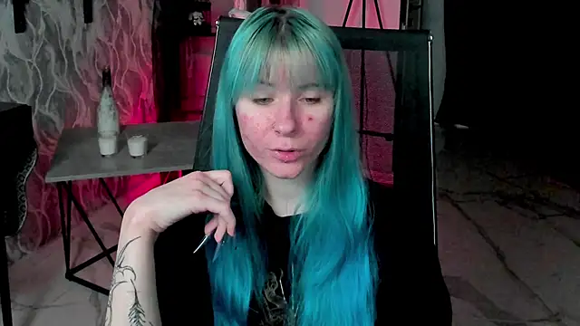 Snapshot of LexiWenford chatting on 10, 10, 2025 LexiWenford online show from 10, 10, 2025