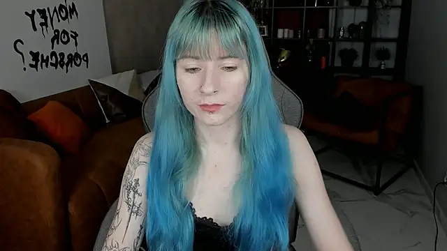 Snapshot of LexiWenford chatting on 22, 10, 2025 LexiWenford online show from 22, 10, 2025