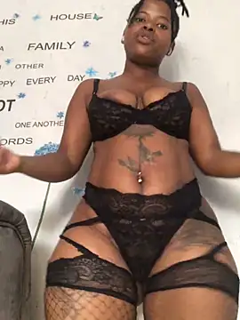 DiamondGoddes online show from 5, 1, 2025
