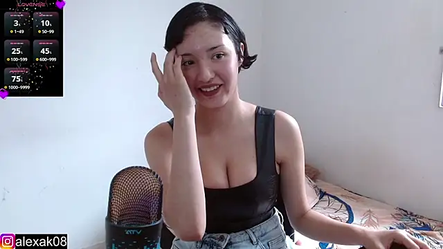 Snapshot of alexaa08 chatting on 19, 2, 2025 alexaa08 online show from 19, 2, 2025