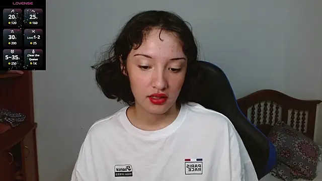 Snapshot of alexaa08 chatting on 15, 9, 2025 alexaa08 online show from 15, 9, 2025