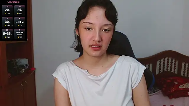 Snapshot of alexaa08 chatting on 28, 9, 2025 alexaa08 online show from 28, 9, 2025