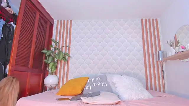 PamelaReall online show from 14, 1, 2025