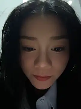 Snapshot of Asia-Melody chatting on 1, 3, 2025 Asia-Melody online show from 1, 3, 2025