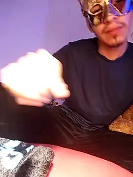 Dennis 2024 online show from 19, 1, 2025