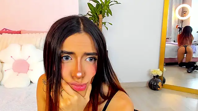 StormiRusso online show from 13, 3, 2025