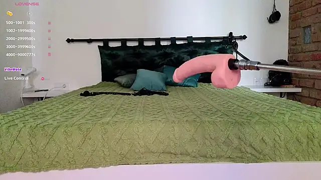 Snapshot of Kurama_Katana chatting on 17, 10, 2025 Kurama Katana online show from 17, 10, 2025