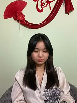 Maeve2k5 online show from 25, 1, 2025