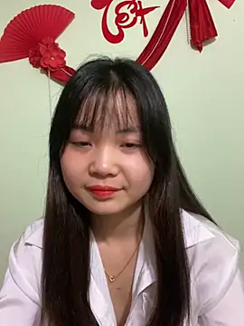 Maeve2k5 online show from 11, 3, 2025