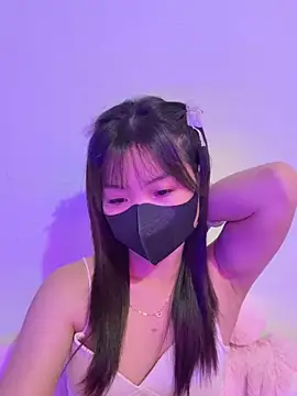 Maeve2k5 online show from 15, 9, 2025