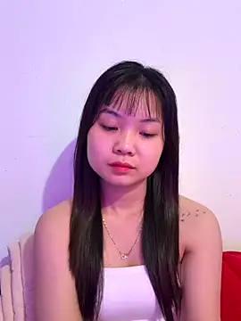 Maeve2k5 online show from 17, 11, 2025