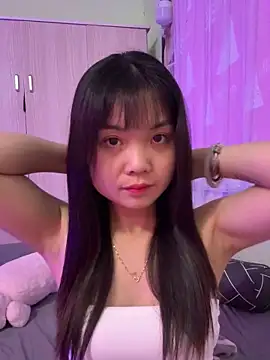 Maeve2k5 online show from 23, 11, 2025