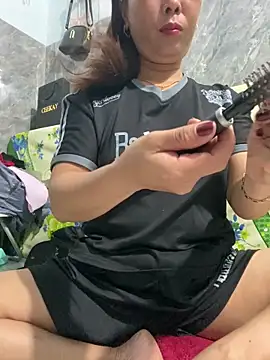 Linaannn online show from 13, 4, 2026