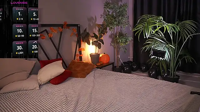 LindaThacker online show from 27, 11, 2025