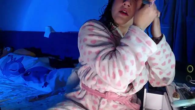 luna palmerau online show from 15, 4, 2026
